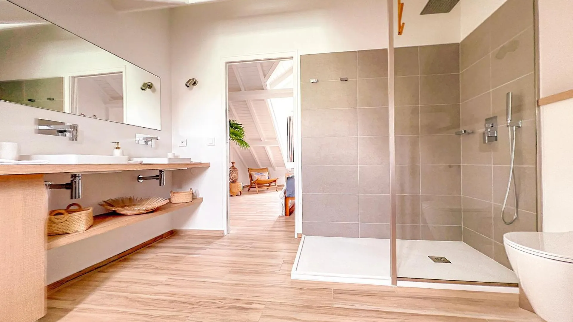 Ciel En Mer, Direct Access To Orient Bay Beach 1 Bedroom Sint Maarten